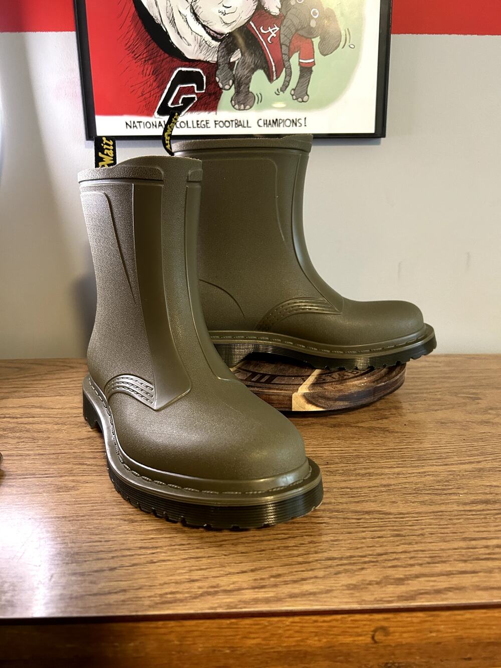 Dr Martens Olive Green 1460 Rubber Rain Boots size 7/EU 38